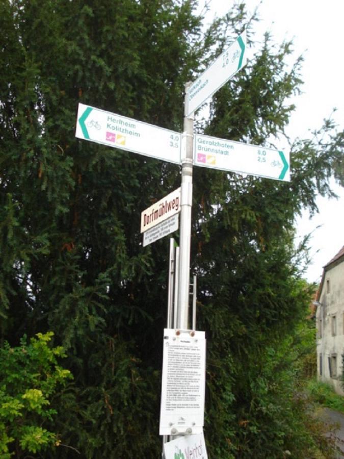 Ferienwohnung Troeppner Kolitzheim Dış mekan fotoğraf